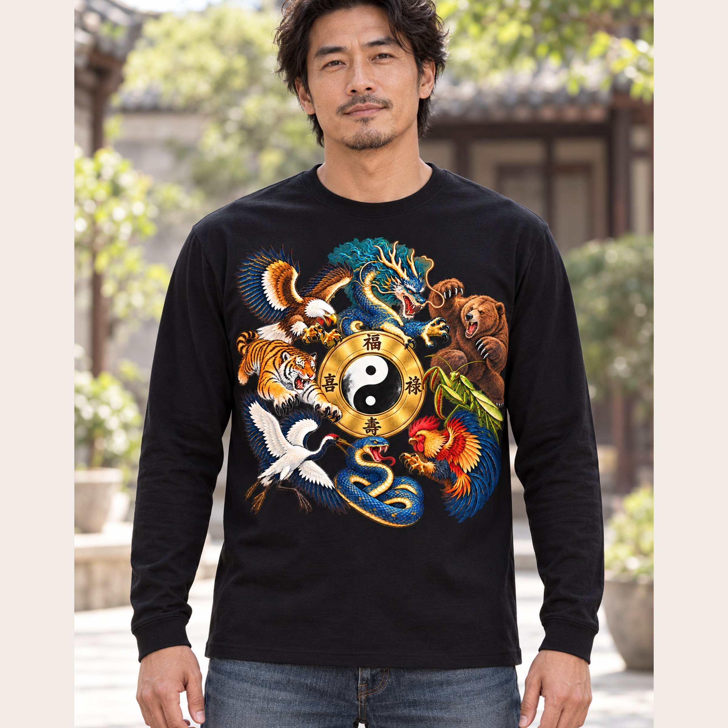 Kung-Fu B Langarmshirt getragen – Angriffspose